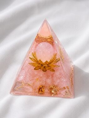 Handmade Rose Quartz Orgonite Pyramid with Copper Coil – Crystal Healing Decor